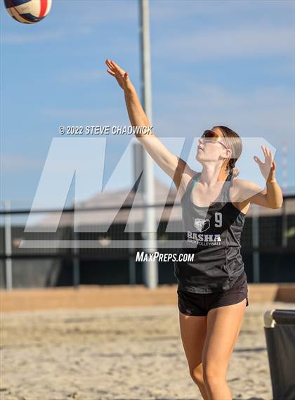 Thumbnail 2 in Basha vs Hamilton @ Casteel photogallery.