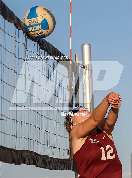 Thumbnail 3 in Basha vs Hamilton @ Casteel photogallery.