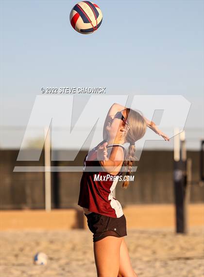 Thumbnail 3 in Basha vs Hamilton @ Casteel photogallery.