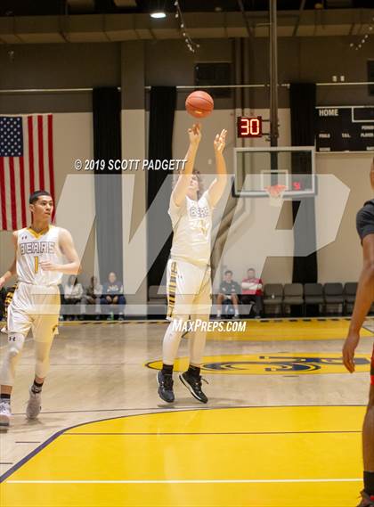 Thumbnail 3 in Temecula Valley vs. Rancho Verde (Rancho Christian Eagles Showcase) photogallery.