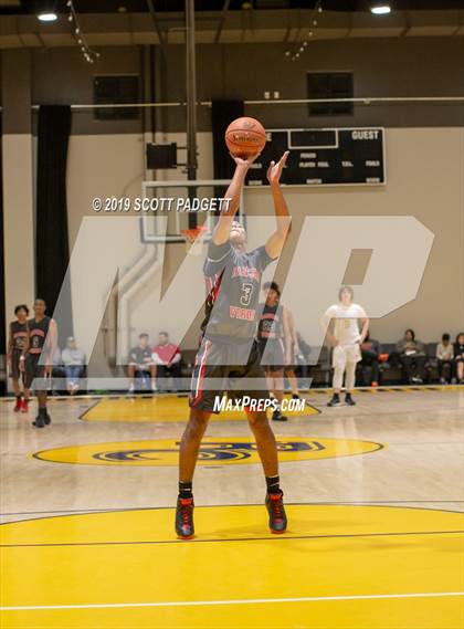 Thumbnail 1 in Temecula Valley vs. Rancho Verde (Rancho Christian Eagles Showcase) photogallery.