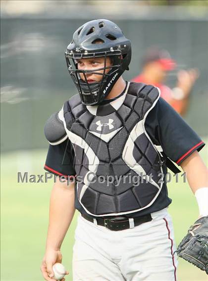 Thumbnail 3 in Rockwall-Heath vs. Hillcrest (4A Region II Quarterfinal) photogallery.