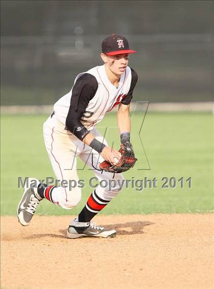 Thumbnail 3 in Rockwall-Heath vs. Hillcrest (4A Region II Quarterfinal) photogallery.