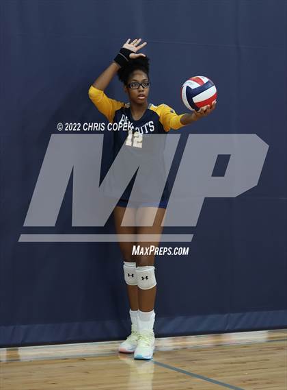 Thumbnail 1 in Carrollton School of the Sacred Heart vs Virginia Academy (Nike Tournament of Champions) photogallery.