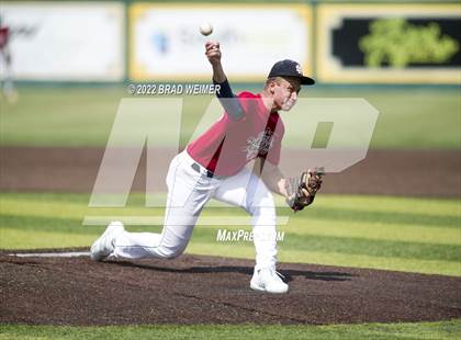 Thumbnail 1 in North/South vs East/West (LBCA Underclass All State Game) photogallery.