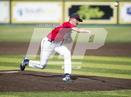 Thumbnail 2 in North/South vs East/West (LBCA Underclass All State Game) photogallery.