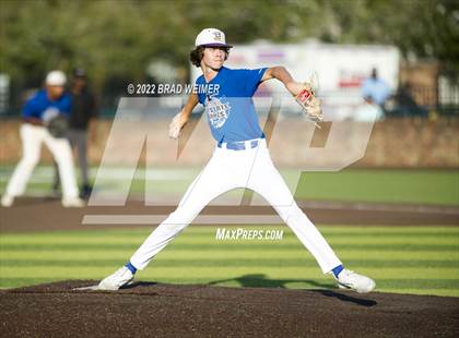 Thumbnail 2 in North/South vs East/West (LBCA Underclass All State Game) photogallery.