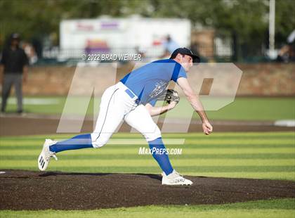 Thumbnail 3 in North/South vs East/West (LBCA Underclass All State Game) photogallery.