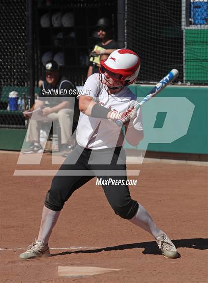 Thumbnail 1 in Bishop O'Dowd vs. Carondelet (CIF NCS D2 Final) photogallery.