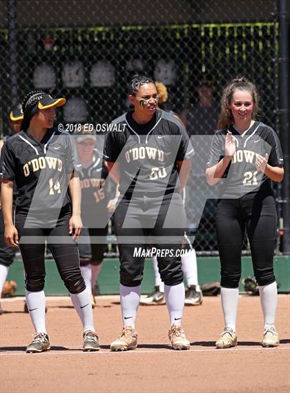 Thumbnail 1 in Bishop O'Dowd vs. Carondelet (CIF NCS D2 Final) photogallery.