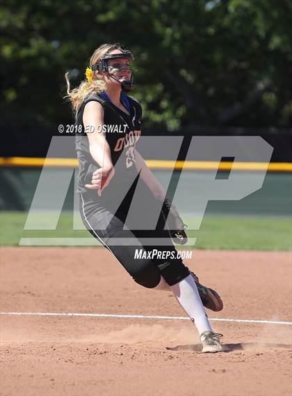 Thumbnail 3 in Bishop O'Dowd vs. Carondelet (CIF NCS D2 Final) photogallery.