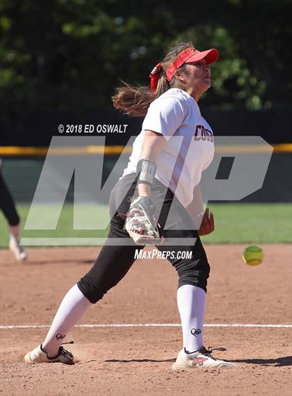 Thumbnail 2 in Bishop O'Dowd vs. Carondelet (CIF NCS D2 Final) photogallery.