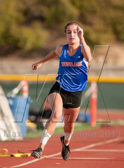 Thumbnail 1 in Marmonte League Track and Field Prelims photogallery.