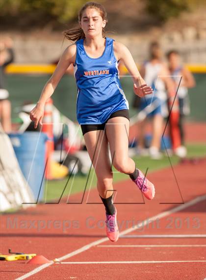 Thumbnail 2 in Marmonte League Track and Field Prelims photogallery.