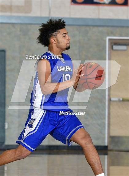 Thumbnail 1 in McQueen vs. Cosumnes Oaks (Running with the Pack) photogallery.