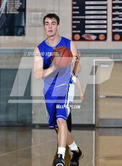 Thumbnail 2 in McQueen vs. Cosumnes Oaks (Running with the Pack) photogallery.
