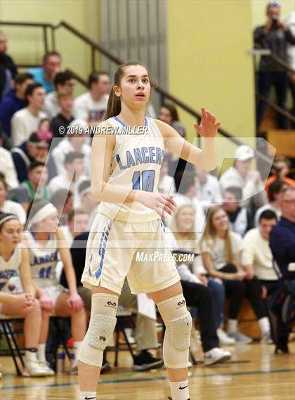 Thumbnail 3 in Cardinal O'Hara vs St. Mary's (MMHSAA Class AA Final) photogallery.
