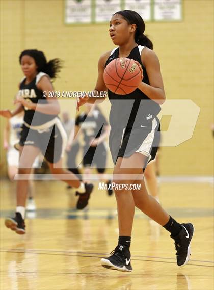 Thumbnail 1 in Cardinal O'Hara vs St. Mary's (MMHSAA Class AA Final) photogallery.