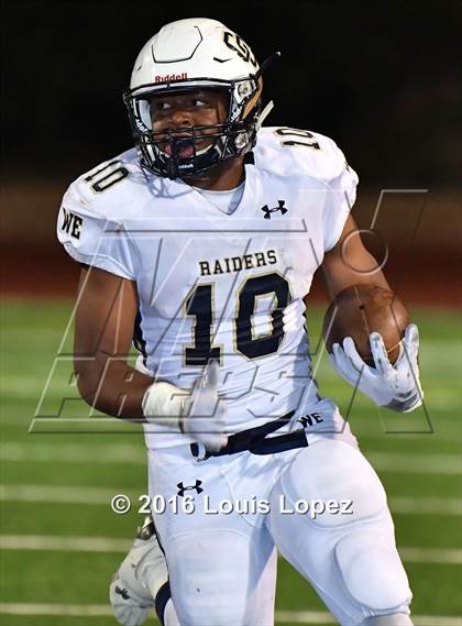 Thumbnail 3 in Cathedral Catholic vs. Central Catholic (Honor Bowl Series) photogallery.
