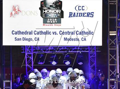 Thumbnail 2 in Cathedral Catholic vs. Central Catholic (Honor Bowl Series) photogallery.