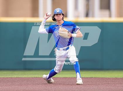 Thumbnail 2 in Shallowater vs. Brock (UIL 3A Region Final) photogallery.
