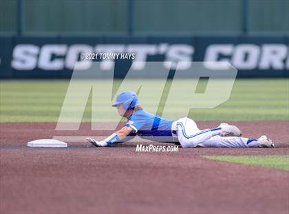 Thumbnail 1 in Shallowater vs. Brock (UIL 3A Region Final) photogallery.