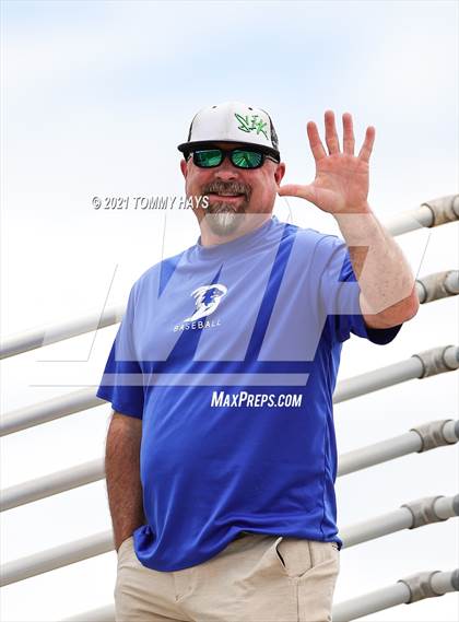Thumbnail 2 in Shallowater vs. Brock (UIL 3A Region Final) photogallery.