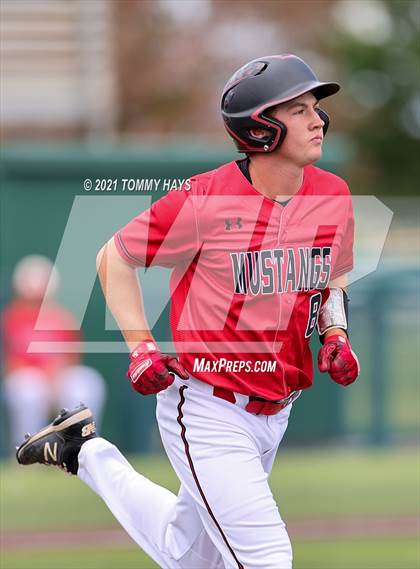Thumbnail 1 in Shallowater vs. Brock (UIL 3A Region Final) photogallery.