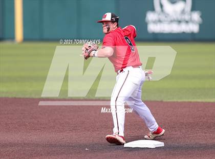 Thumbnail 2 in Shallowater vs. Brock (UIL 3A Region Final) photogallery.