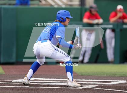 Thumbnail 2 in Shallowater vs. Brock (UIL 3A Region Final) photogallery.
