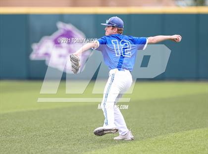 Thumbnail 1 in Shallowater vs. Brock (UIL 3A Region Final) photogallery.