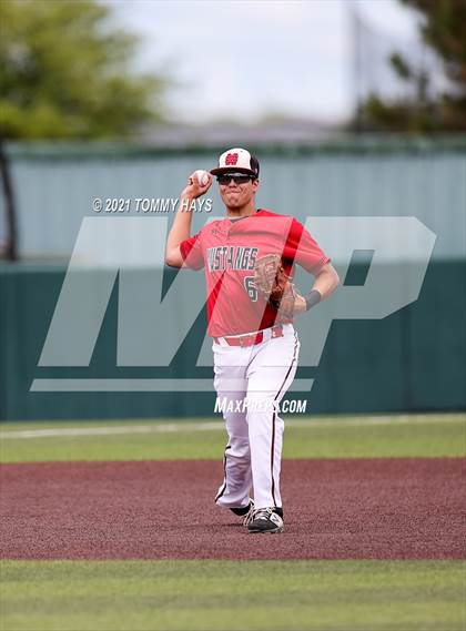 Thumbnail 1 in Shallowater vs. Brock (UIL 3A Region Final) photogallery.