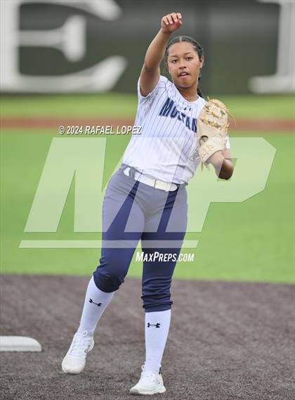 Thumbnail 2 in Lamar Consolidated vs. Nederland (UIL Softball 5A Region 3 Area) photogallery.