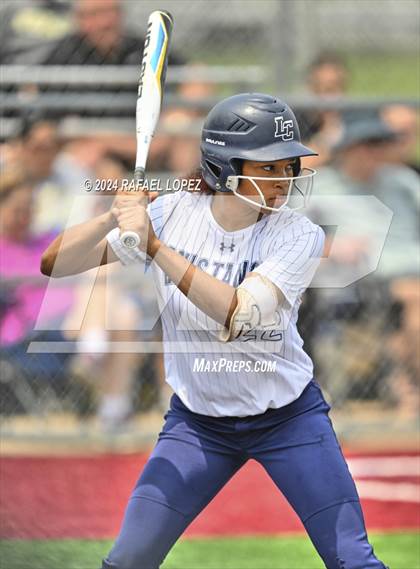 Thumbnail 3 in Lamar Consolidated vs. Nederland (UIL Softball 5A Region 3 Area) photogallery.