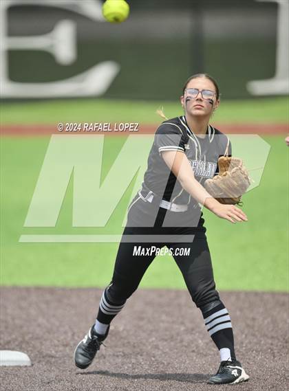 Thumbnail 3 in Lamar Consolidated vs. Nederland (UIL Softball 5A Region 3 Area) photogallery.