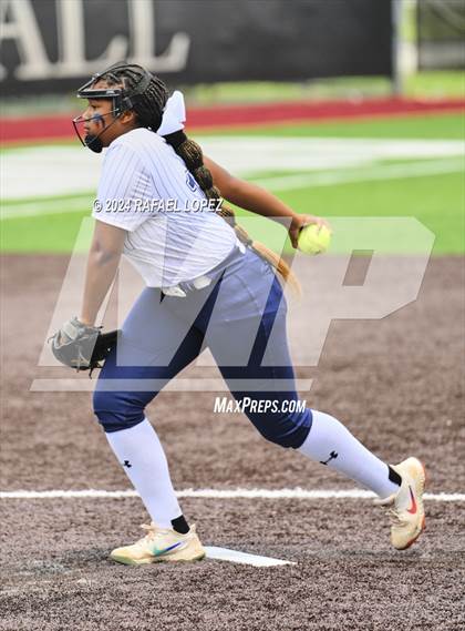 Thumbnail 2 in Lamar Consolidated vs. Nederland (UIL Softball 5A Region 3 Area) photogallery.
