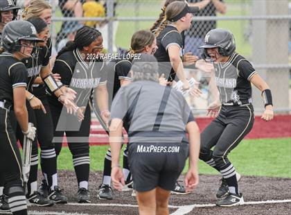 Thumbnail 3 in Lamar Consolidated vs. Nederland (UIL Softball 5A Region 3 Area) photogallery.