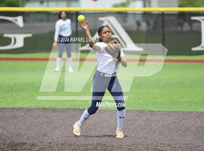Thumbnail 2 in Lamar Consolidated vs. Nederland (UIL Softball 5A Region 3 Area) photogallery.