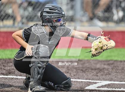 Thumbnail 2 in Lamar Consolidated vs. Nederland (UIL Softball 5A Region 3 Area) photogallery.