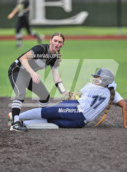 Thumbnail 2 in Lamar Consolidated vs. Nederland (UIL Softball 5A Region 3 Area) photogallery.