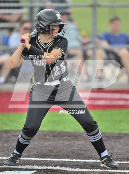 Thumbnail 2 in Lamar Consolidated vs. Nederland (UIL Softball 5A Region 3 Area) photogallery.