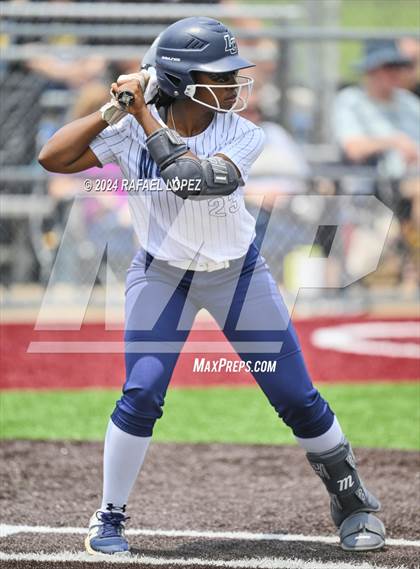 Thumbnail 2 in Lamar Consolidated vs. Nederland (UIL Softball 5A Region 3 Area) photogallery.