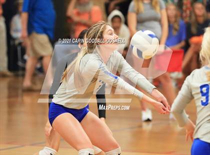 Thumbnail 2 in South Johnston @ West Carteret (NCHSAA Round 1) photogallery.