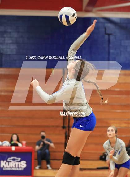 Thumbnail 1 in South Johnston @ West Carteret (NCHSAA Round 1) photogallery.