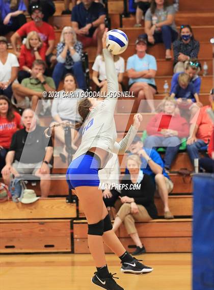 Thumbnail 3 in South Johnston @ West Carteret (NCHSAA Round 1) photogallery.