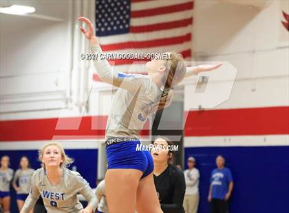 Thumbnail 1 in South Johnston @ West Carteret (NCHSAA Round 1) photogallery.