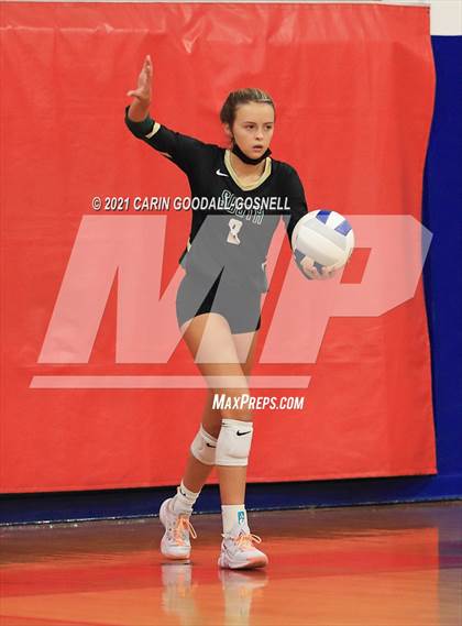 Thumbnail 3 in South Johnston @ West Carteret (NCHSAA Round 1) photogallery.