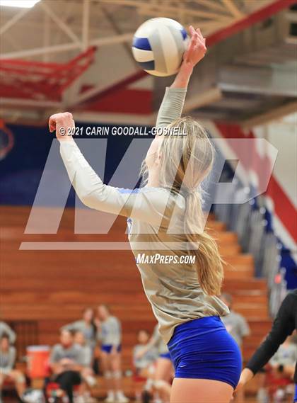 Thumbnail 1 in South Johnston @ West Carteret (NCHSAA Round 1) photogallery.