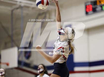 Thumbnail 2 in Terry Sanford photogallery.