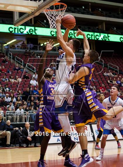 Thumbnail 2 in Sunnyside vs. Sunrise Mountain (AIA Division 2 Quarterfinal) photogallery.